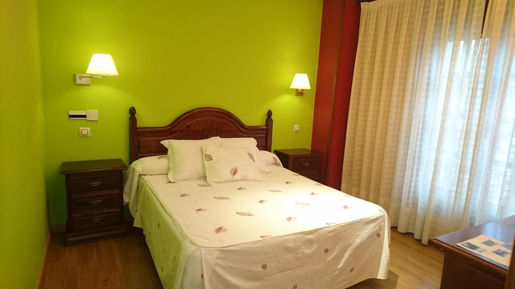 Hotel Tierra De Lobos Puebla de Sanabria Zewnętrze zdjęcie