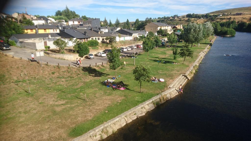 Hotel Tierra De Lobos Puebla de Sanabria Zewnętrze zdjęcie